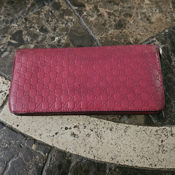 Gucci Shima Shiny Micro Gucci Wallet Round Zipper Red Pink - Picture 3 of 10